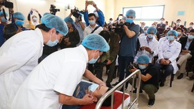 Bệnh viện Trung ương Huế diễn tập phương án cứu chữa bệnh nhân nhiễm virus Corona ​