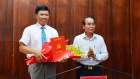Ông Phan Xuân Toàn nhận Quyết định 2626-QĐ/TU của Ban Thường vụ Tỉnh ủy tỉnh Thừa Thiên - Huế ​