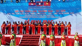 Lễ khai mạc Hội chợ triển lãm thương mại và du lịch Khu vực Tam giác phát triển Campuchia - Lào - Việt Nam