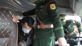 Vũ Ngọc Yên trốn trên xe tải, nhập cảnh trái phép vào Việt Nam