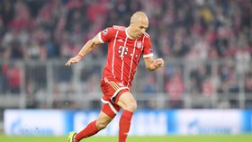 Nếu xuất trận, Arjen Robben sẽ tiếp quản băng đội trưởng từ tay của Thomas Mueller. Ảnh: Getty Images     