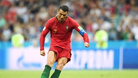 Ronaldo thiết lập kỷ lục chưa từng có ở tuổi 33. Ảnh Getty Images
