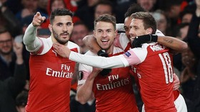 Arsenal tiến sát bán kết sau chiến thắng quan trọng trước Napoli. Ảnh: Daily Mail    