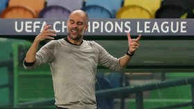 HLV Pep Guardiola một lần nữa chứng kiến đội bóng phải trả giá vì sai lầm. Ảnh: Getty Images