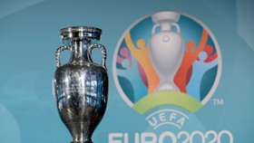 EURO 2020 gần như không thể diễn ra theo định dạng vốn có. 