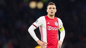 Đội trưởng Dusan Tadic là một trong những thiếu sót lớn của Ajax. Ảnh: Getty Images
