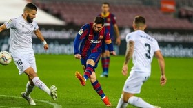 Lionel Messi tiếp tục ghi những bàn thắng và thiết lập những cột mốc quan trọng.