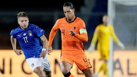 Virgil van Dijk không kịp bình phục chắn chắn là khiếm khuyết lớn của tuyển Hà Lan. Ảnh: Getty Images    