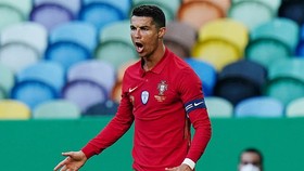 Cristiano Ronaldo đầy tự tin và khát khao trước kỳ Euro cuối cùng trong sự nghiệp. Ảnh: Getty Images