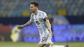 Lionel Messi cho thấy rõ khát khao giúp Argentina thắng danh hiệu.