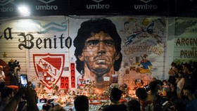 Người hâm mộ sẽ có nhiều hoạt động tưởng niệm nhân ngày giỗ đầu của Diego Maradona.
