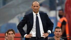 HLV Massimiliano Allegri thừa nhận Juventus đang gặp vấn đề trong khâu ghi bàn.