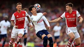 Tottenham chưa thể phục thù Arsenal sau thất bại ở lượt đi. Ảnh: Getty Images