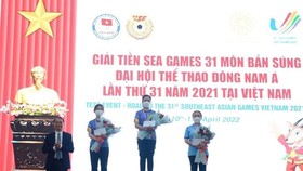 Đội bắn súng Việt Nam xếp nhất tại giải tiền SEA Games. Ảnh: sfs