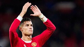 Ronaldo đang cảm thấy rất thất vọng và sẵn sàng rời Man.United. Ảnh: Getty Images