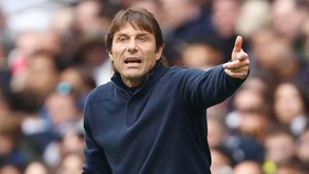 HLV Antonio Conte có màn đối đáp gay gắt với giới truyền thông. Ảnh: Getty Images