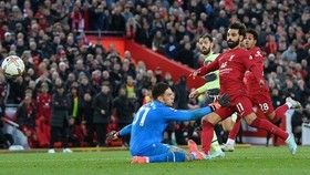 Mohamed Salah đã tỏa sáng đúng lúc để ghi bàn thắng duy nhất. Ảnh: Getty Images