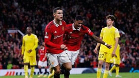 Cristiano Ronaldo ấn định chiến thắng 3-0 trước Sheriff Tiraspol.
