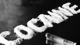 Bắt giữ 1 tấn cocaine trên đường vào châu Âu