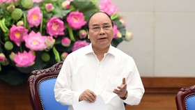 Thủ tướng Nguyễn Xuân Phúc chủ trì phiên họp Chính phủ thường kỳ tháng 8-2017. Ảnh: VGP