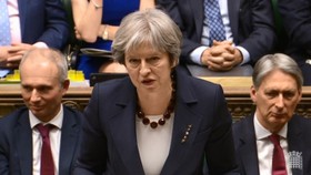 Thủ tướng Anh Theresa May phát biểu hôm 14-3. Ảnh: AFP