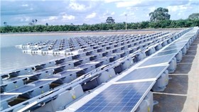 Khu vực nhà máy điện mặt trời ở Sobradinho, Brazil