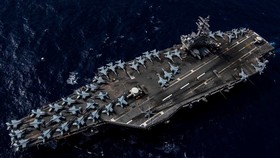 Tàu sân bay hạt nhân USS Ronald Reagan đang trong biên chế Hạm đội 7 của hải quân Mỹ. Ảnh: Hải quân Mỹ