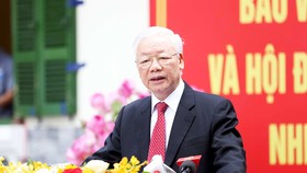 Tổng Bí thư Nguyễn Phú Trọng phát biểu sau khi bỏ phiếu bầu cử sáng 23-5. Ảnh: VIẾT CHUNG