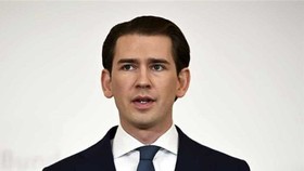 Thủ tướng Áo vướng cáo buộc tham nhũng. Ảnh EPA