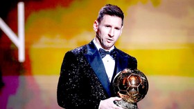 Messi nhận giải thưởng Quả bóng vàng