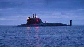 Tàu ngầm Nga diễn tập phóng tên lửa hành trình dưới nước