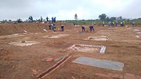 Cuộc khai quật khảo cổ tại di tích Thành nhà Hồ đã phát lộ  hình hài các kiến trúc cung điện của một kinh đô cổ