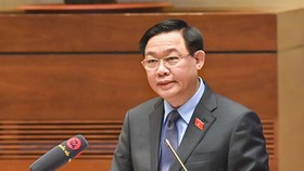 Chủ tịch Quốc hội Vương Đình Huệ phát biểu tại hội nghị triển khai thực hiện chương trình giám sát của Quốc hội và Ủy ban Thường vụ Quốc hội. Ảnh: VIẾT CHUNG