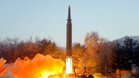 Hàn Quốc: Triều Tiên phóng 2 tên lửa đạn đạo tầm ngắn