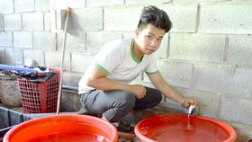 Người dân Làng Chài hiện vẫn phải sử dụng nước ngầm