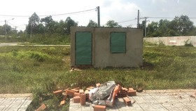 Một trường hợp xây nhà “hộp diêm” tại phường Long Phước, quận 9 (TPHCM) để lách luật, núp bóng hộ gia đình làm sổ đỏ bán đất nền