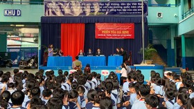 Chi hội Luật sư bảo vệ quyền trẻ em TPHCM tuyên truyền pháp luật cho học sinh  Trường THCS Lê Quý Đôn, quận 3 