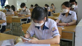 Giờ học trực tiếp của học sinh Trường THPT Phước Kiển, huyện Nhà Bè, TPHCM
