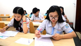 Nhiều trường công bố điểm chuẩn đánh giá năng lực