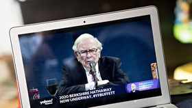 Tỷ phú Warren Buffett dự đoán kinh tế Mỹ hậu Covid-19