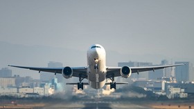 Pháp nối lại các chuyến bay chở khách tới Trung Quốc