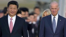 Tổng thống Mỹ Joe Biden (phải) và Chủ tịch Trung Quốc Tập Cận Bình. Ảnh: Xinhua