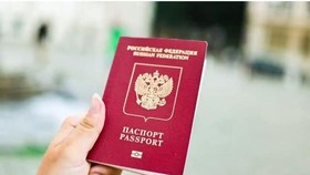 EU thảo luận về lệnh cấm thị thực Schengen đối với người Nga