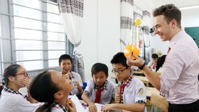 Giờ học TATH của lớp 6/7 Trường THCS Phan Văn Trị luôn vui nhộn