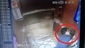 Xử lý nghiêm vụ bé gái bị sàm sỡ trong thang máy