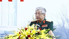 Thượng tướng, Thứ trưởng Bộ Quốc phòng Nguyễn Chí Vịnh phát biểu tại buổi lễ. Ảnh TTXVN
