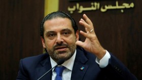 Saudi Arabia và Mỹ cáo buộc Iran và nhóm Hezbollah thân Iran tại Lebanon can thiệp vào tình hình Lebanon sau khi Thủ tướng Lebanon Saad Hariri từ chức