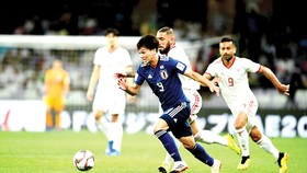 Ngòi nổ Minamino của Nhật Bản thi đấu ấn tượng trước Iran