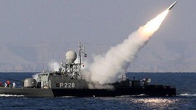 Iran tập trận quy mô lớn ở vùng Vịnh