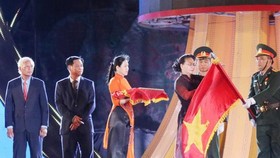 Tỉnh Phú Yên đón nhận Huân chương Độc lập Hạng Nhất.